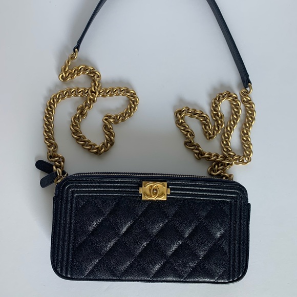 CHANEL Boy Wallet on Chain - Picture 14 of 15